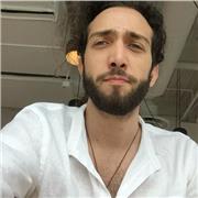 Laureato in Linguistica, Letteratura Italiana e Filologia offre ripetizioni